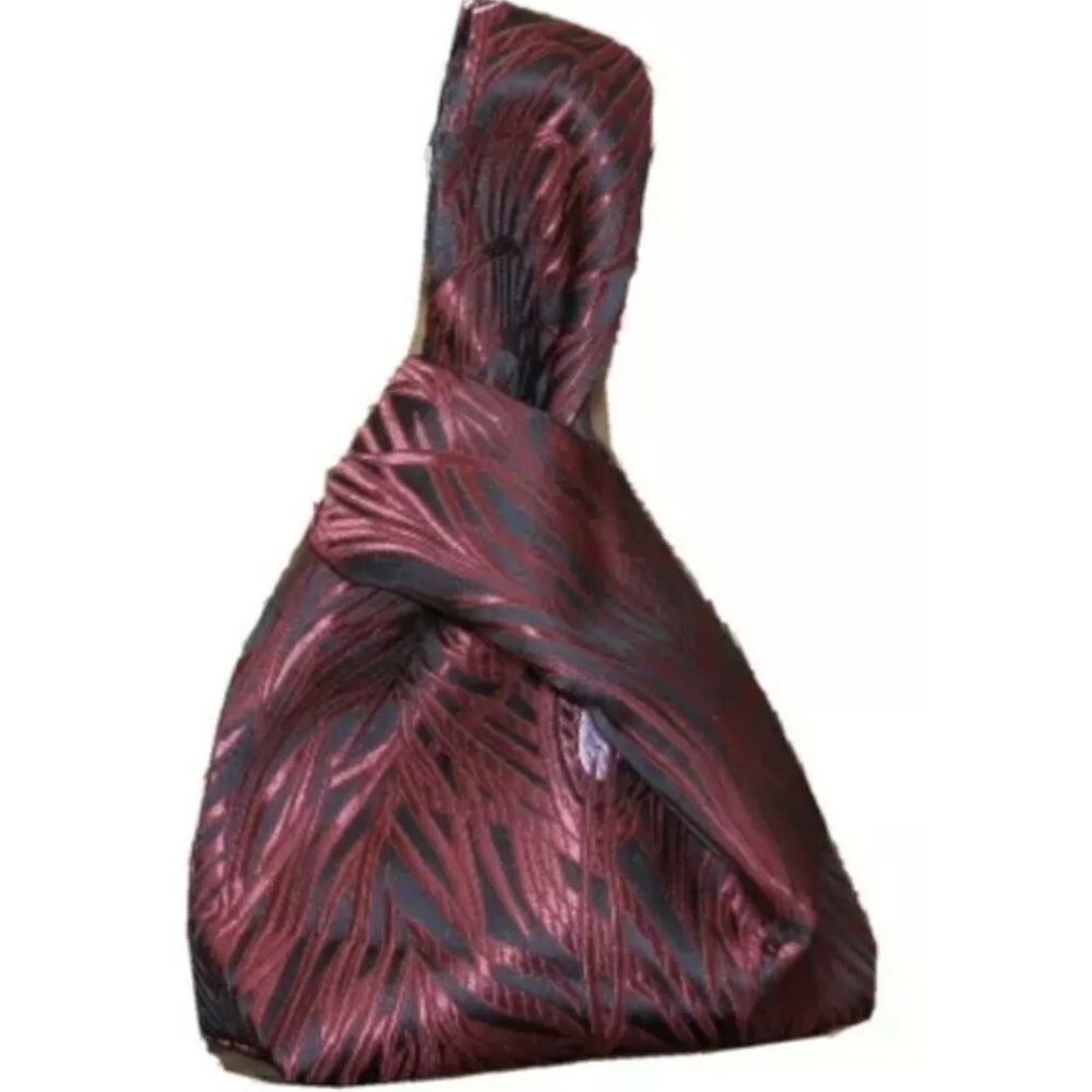 Fewti Red silk wrist bag